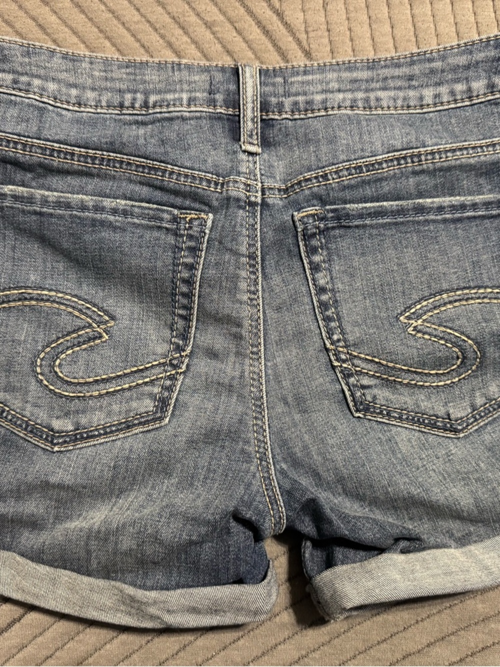 Silver Jeans Light Blue Women's Denim Shorts with Rolled Hem